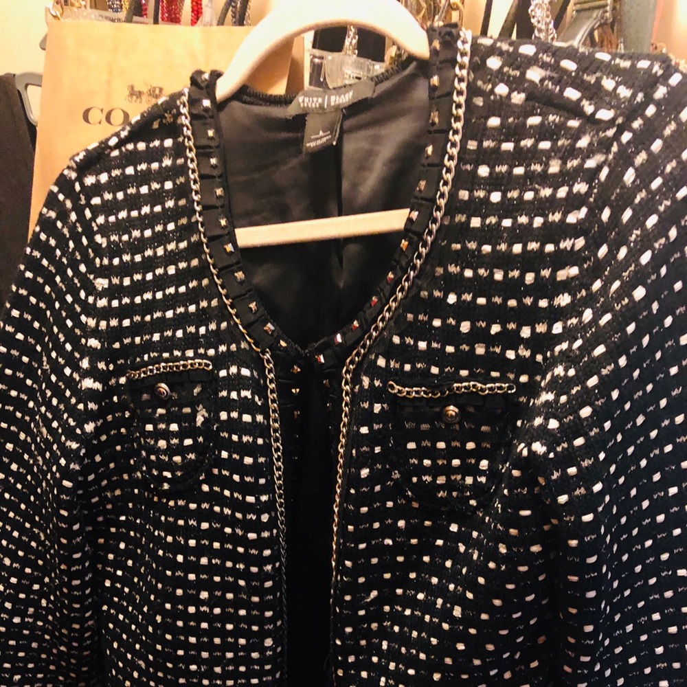Jacket - Picture 2 of 5